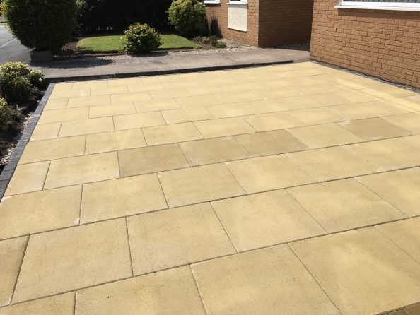 Front Garden Flagging Rhyl1