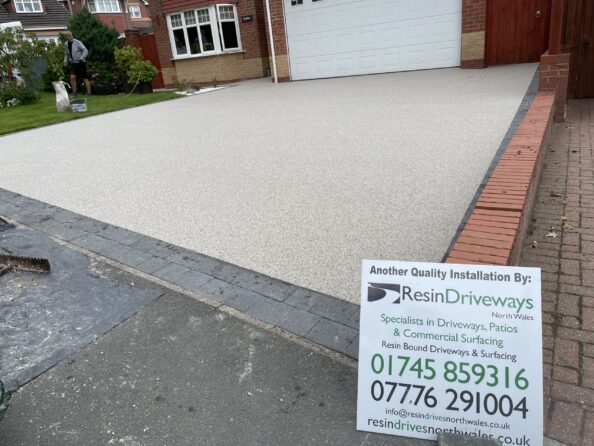 Resin & Artificial Grass Hawden North Wales (2)